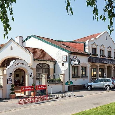 Gasthof Weinzettl Hotel Mosonbánfalva Kültér fotó